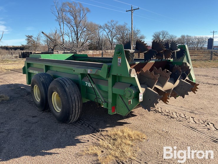 john-deere-785-image-7