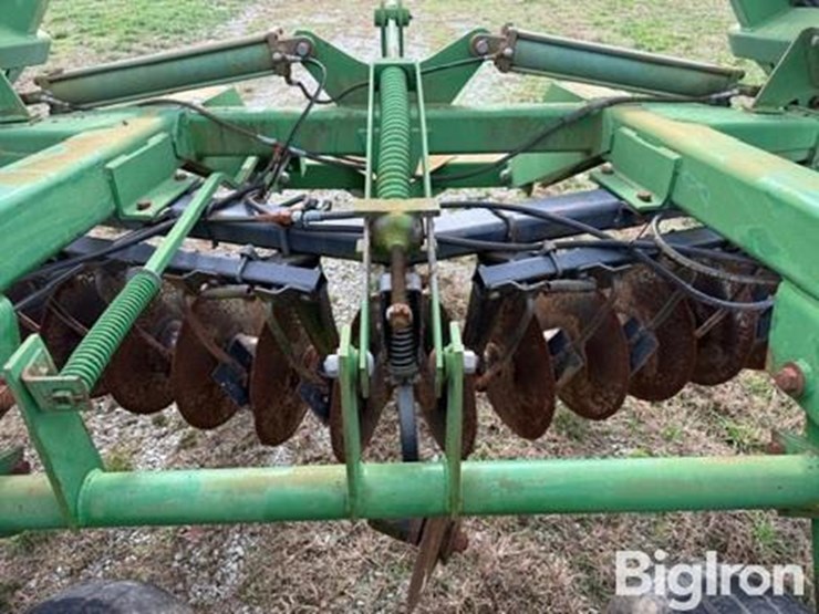 john-deere-630-image-20