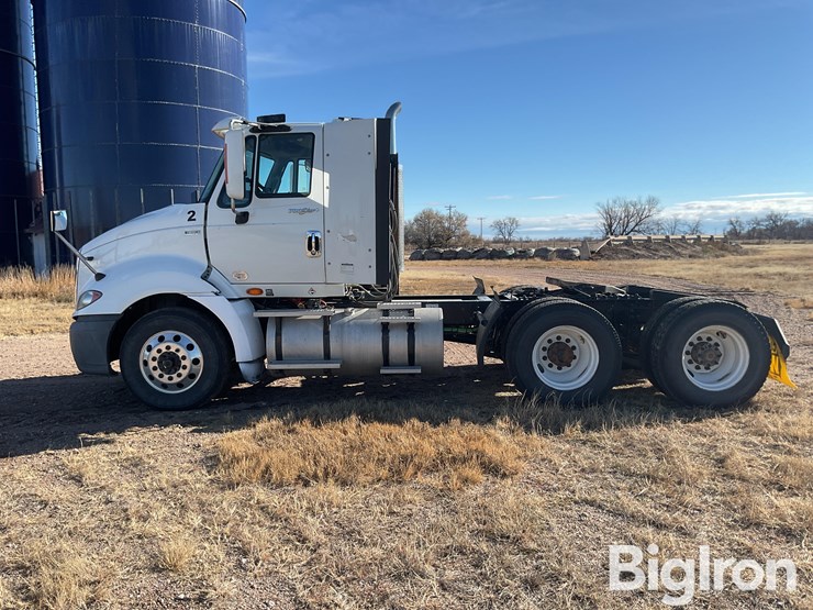 international-prostar-image-8