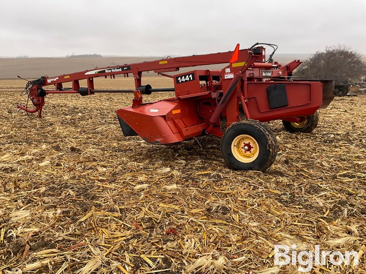 new-holland-1441-image-7