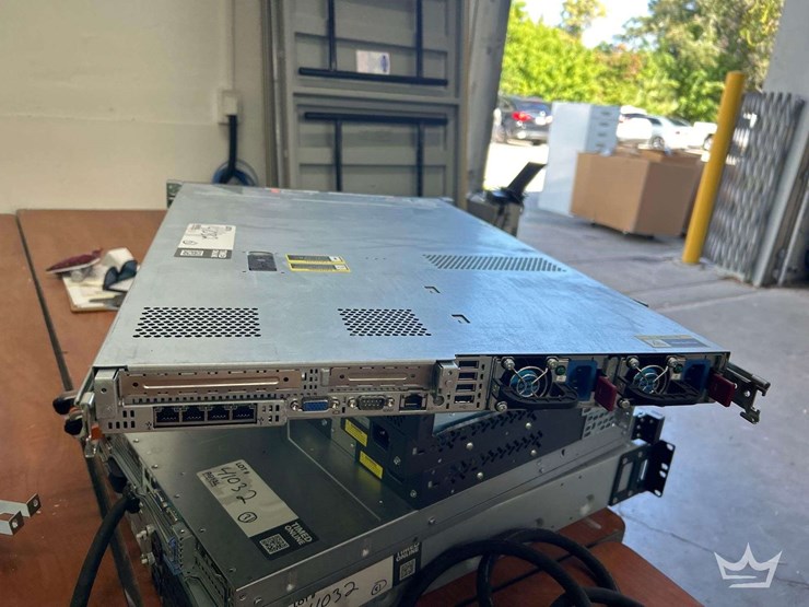 hp-proliant-dl360p-gen-8-6-bay-sff-server-with-misc-servers-image-4