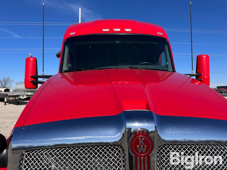kenworth-t680-image-10