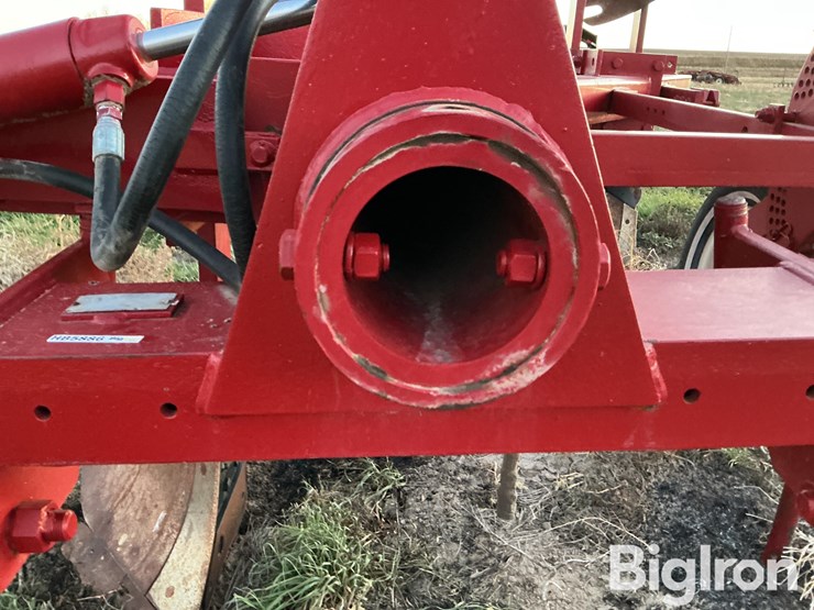 international-140-image-9