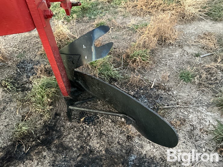 international-140-image-17