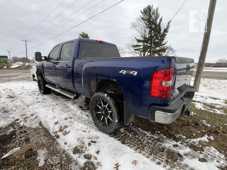 chevrolet-silverado-2500hd-ltz-image-7