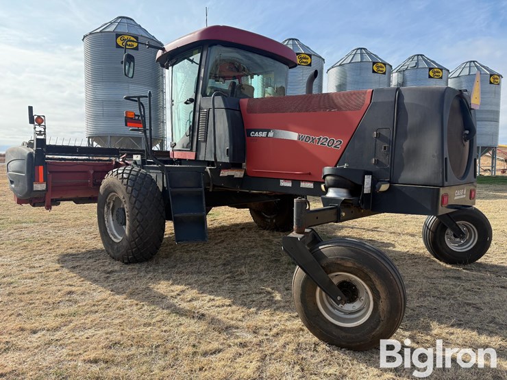 2008-case-ih-wdx1202-image-7