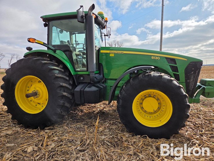 john-deere-8130-image-4