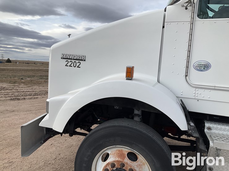 kenworth-t800-image-14