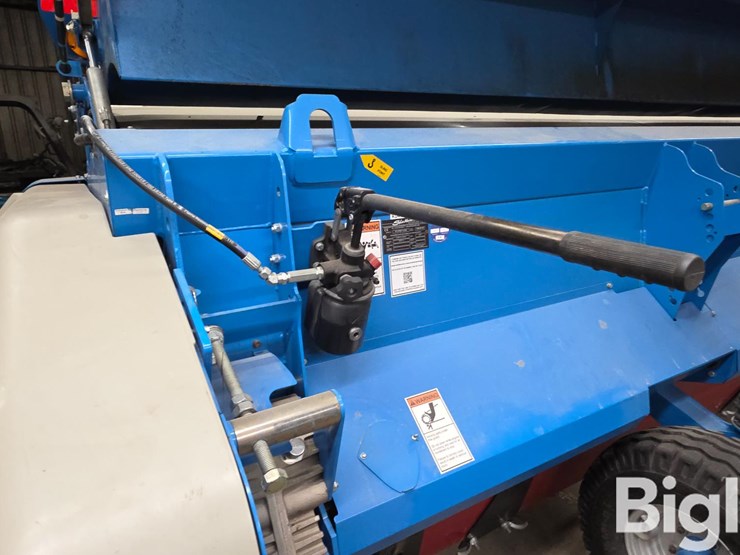 2021-john-deere-43-image-19