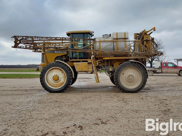 ag-chem-rogator-1254-image-8