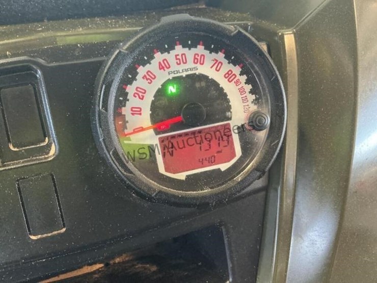 2014-polaris-ranger-image-19