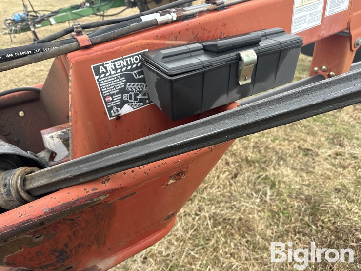 new-holland-1431-image-13