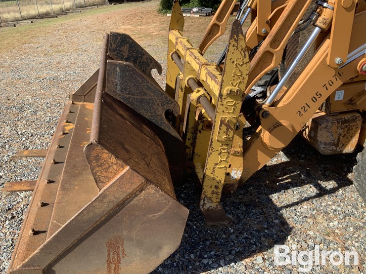 2007-case-580m-image-11