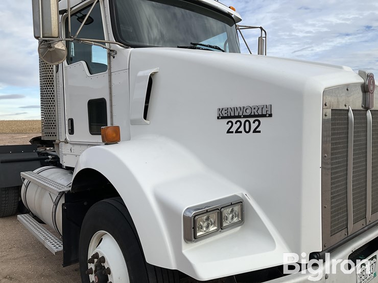 kenworth-t800-image-18