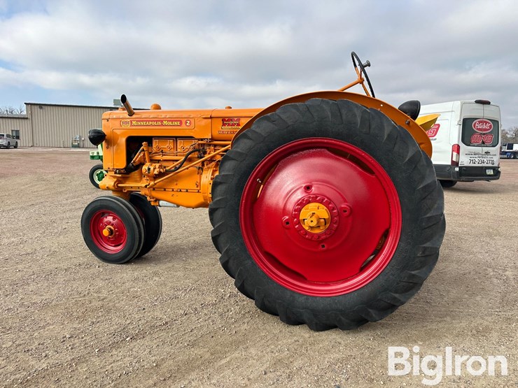 1951-minneapolis-moline-z-image-8