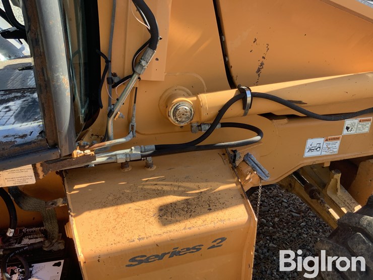 2007-case-580m-image-16