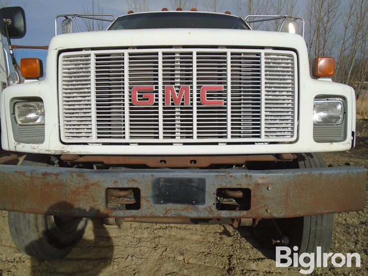 gmc-topkick-image-12