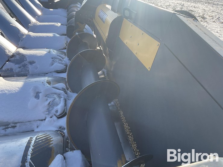 2019-new-holland-8-image-19