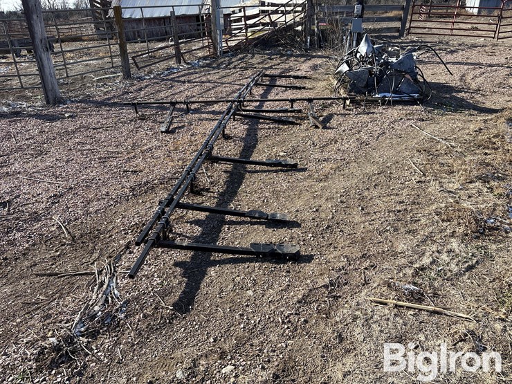 2016-john-deere-4830-image-8