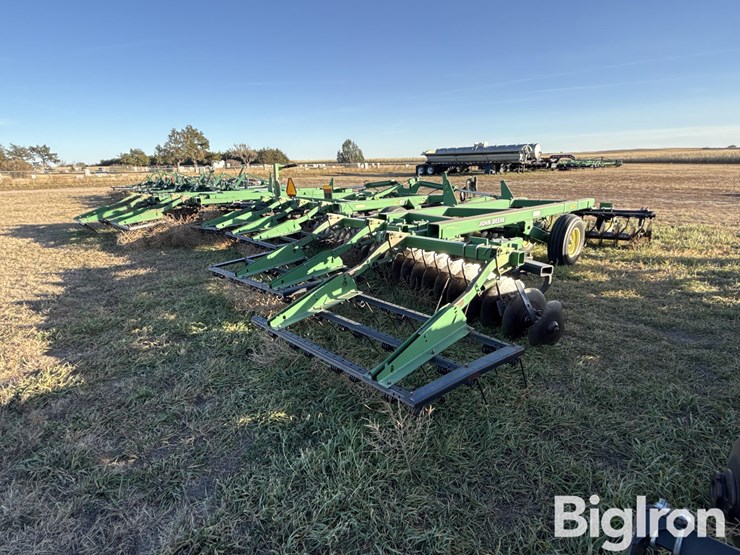 john-deere-637-image-5