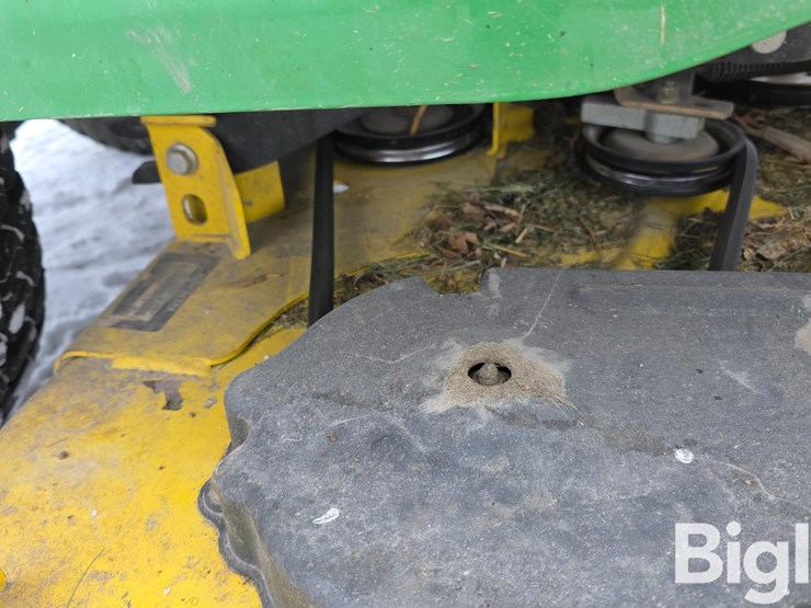 john-deere-x720-image-13