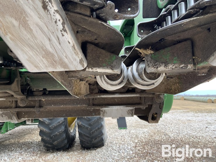 2018-john-deere-708c-image-9