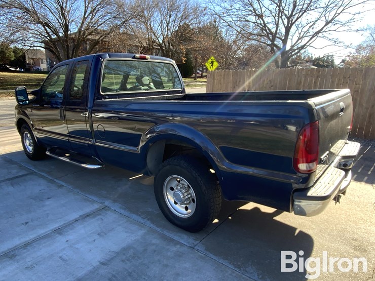 ford-f250-xlt-image-7