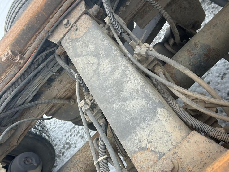 1997-peterbilt-357-image-52