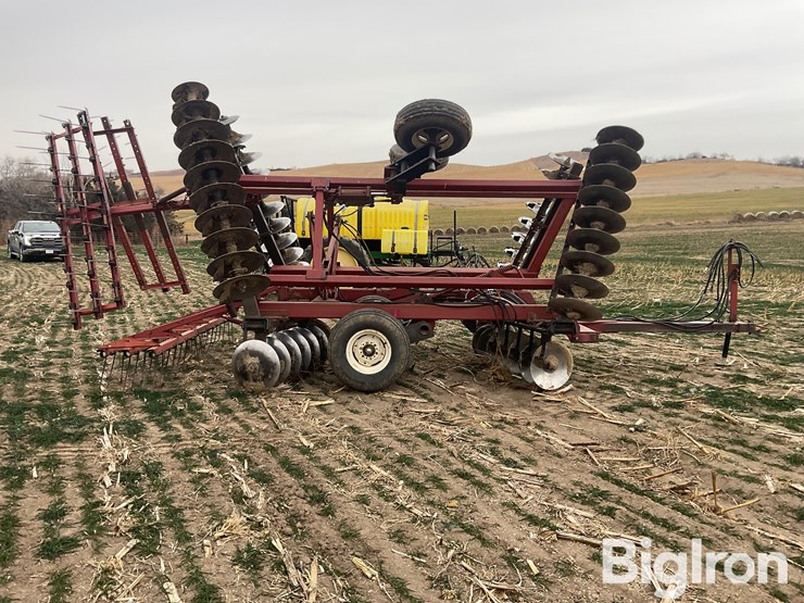 international-496-image-4