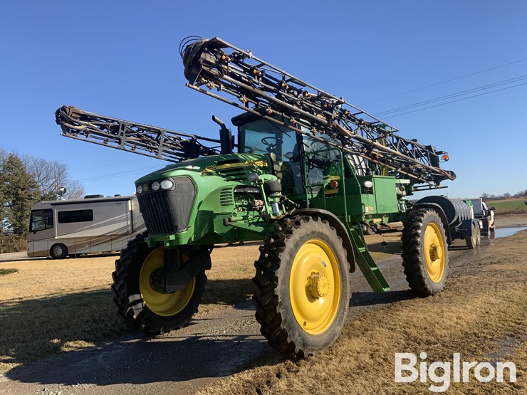 john-deere-4720-image-1