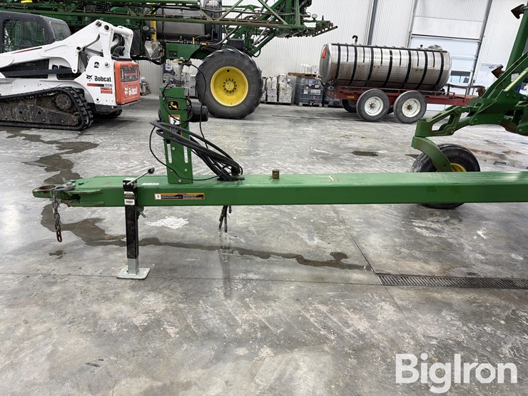 john-deere-2210-image-10