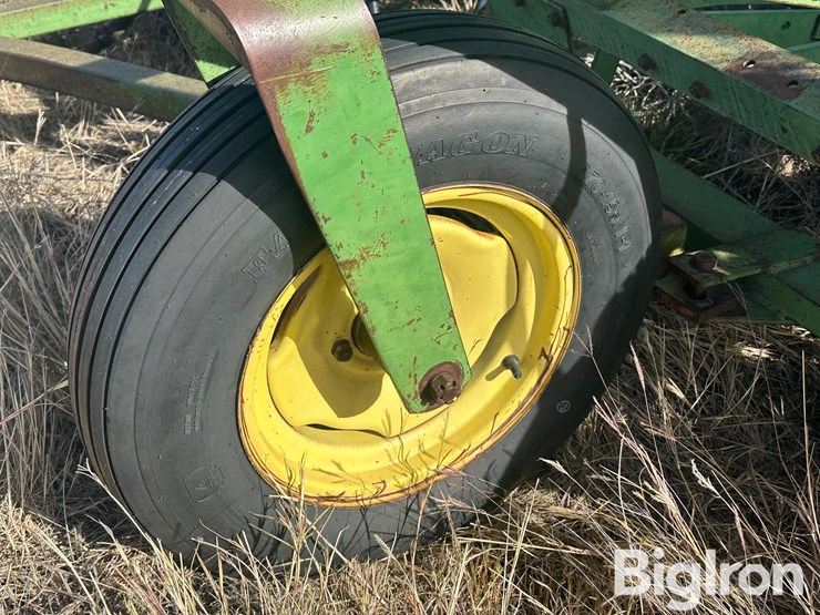 john-deere-lz812-image-16