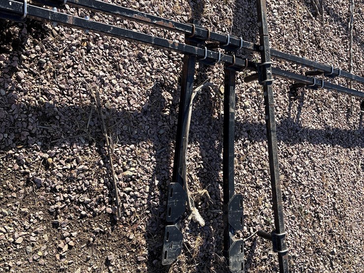 2016-john-deere-4830-image-11