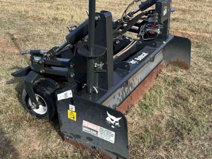 2023-bobcat-skid-steer-laser-guided-box-blade-image-9