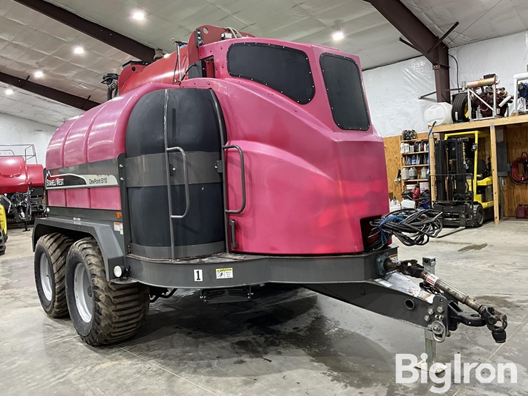 2013-staheli-west-dewpoint-6110-image-3