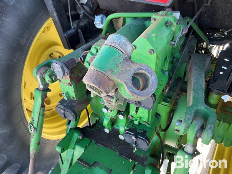 john-deere-4755-image-16