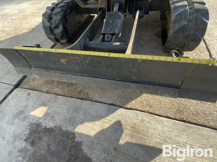 2015-bobcat-e20-image-20