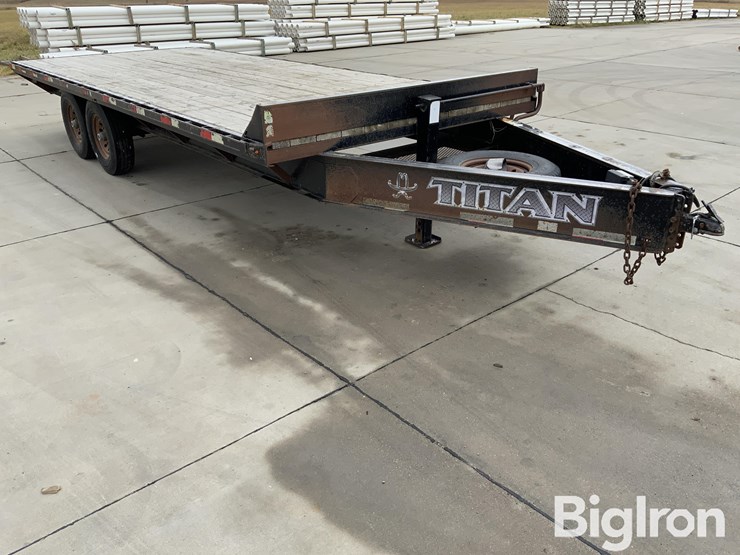 2014-titan-20-image-3