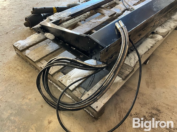 macdon-to-john-deere-combine-transition-plate-image-9