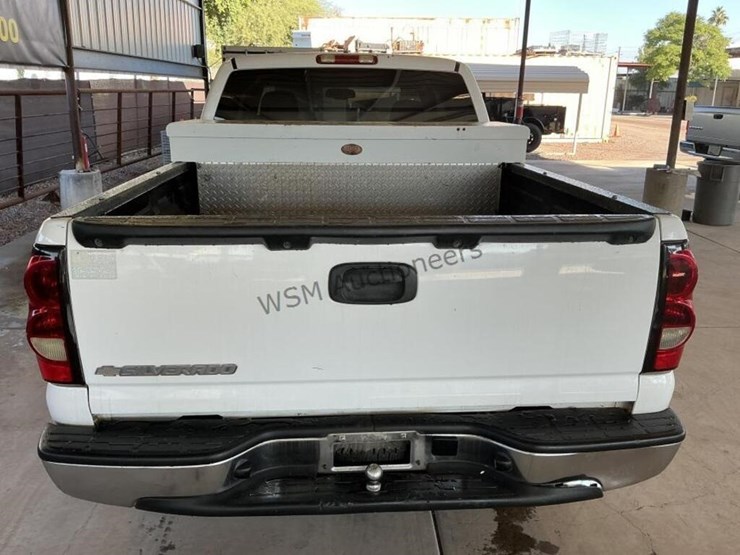 2006-chevrolet-silverado-1500-image-6