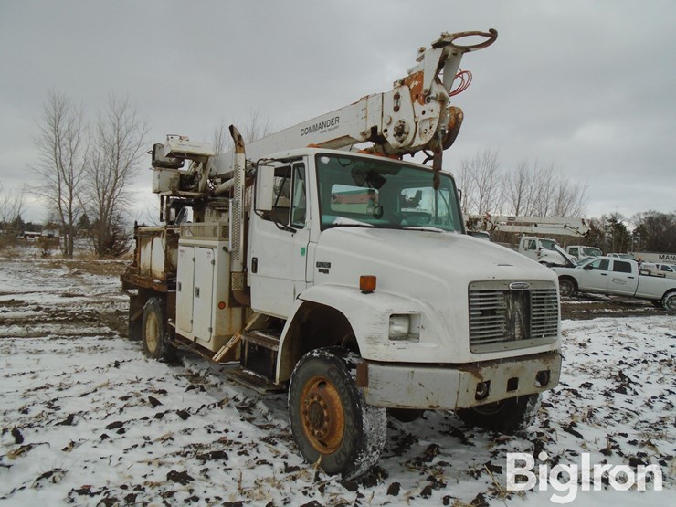 freightliner-fl70-image-3