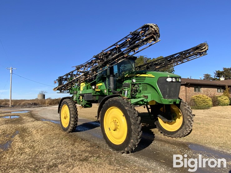 john-deere-4720-image-3