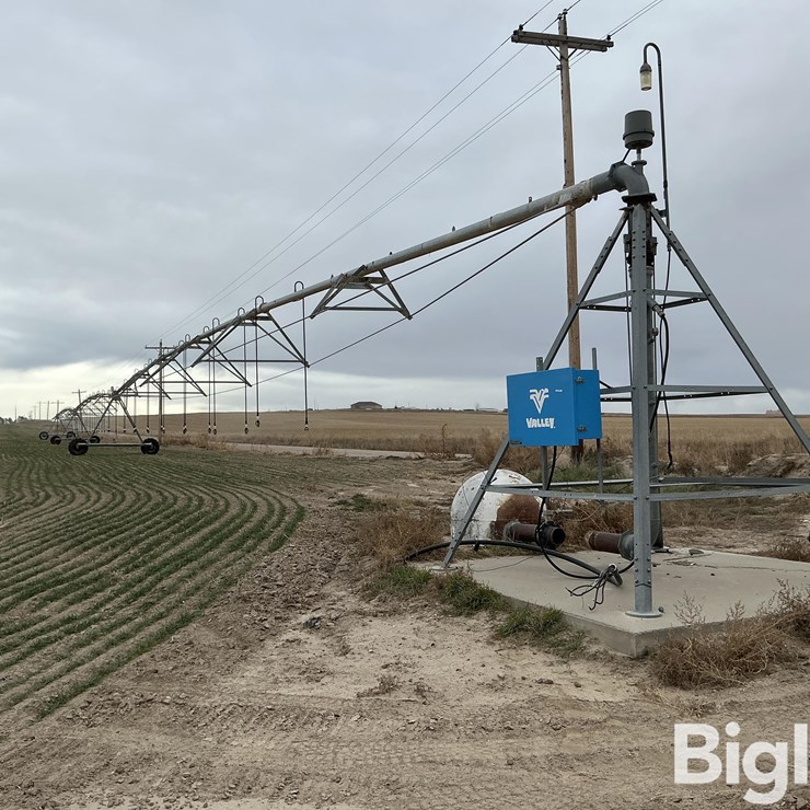 2013 VALLEY CENTER PIVOT