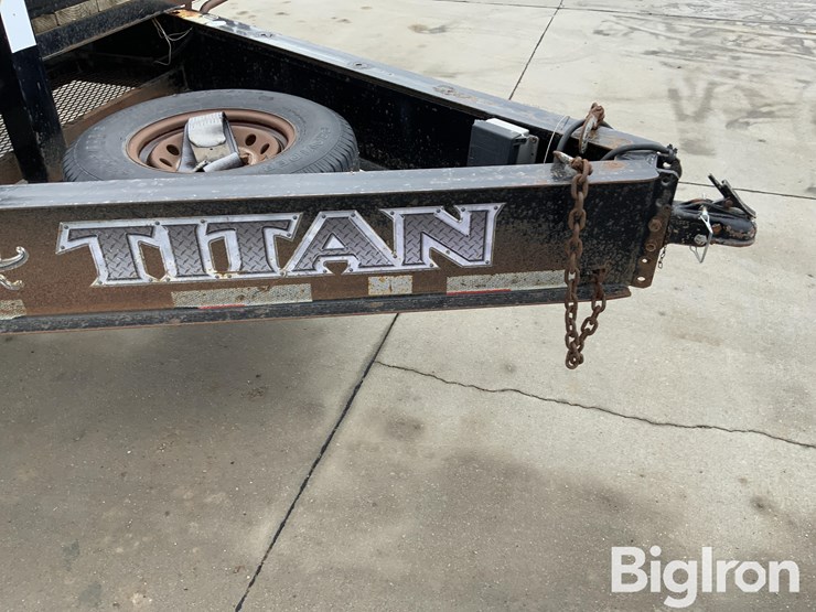 2014-titan-20-image-14