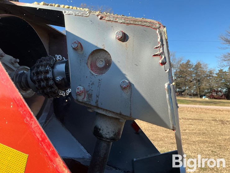 buhler-farm-king-16104-image-19