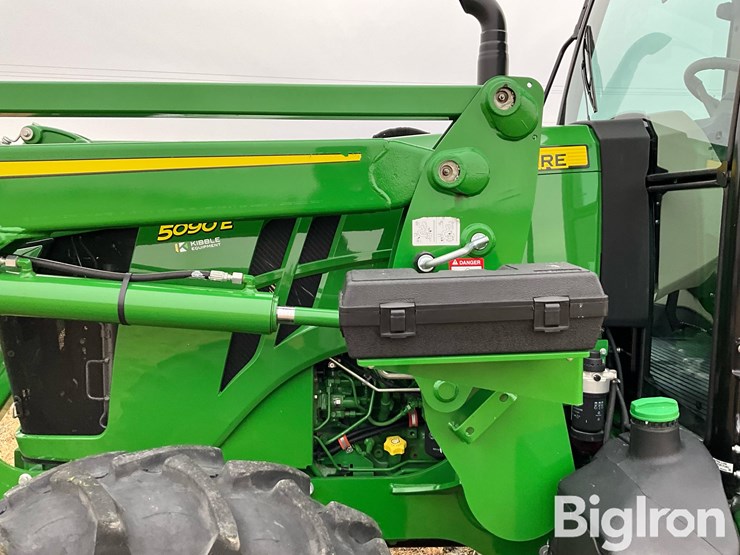 2024-john-deere-540m-image-15