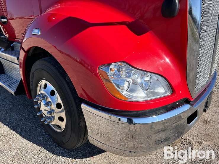 2019-kenworth-t680-image-9