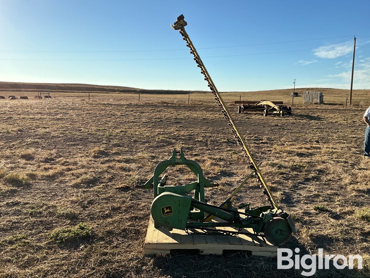 john-deere-350-image-6