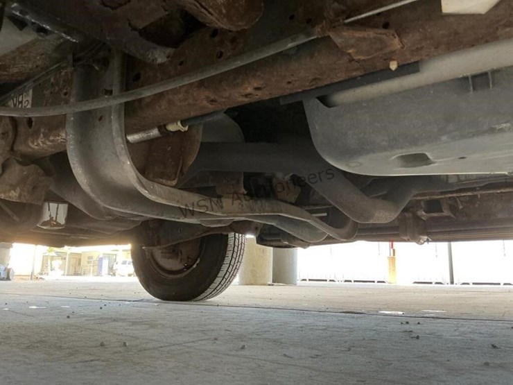 2009-ford-e150-image-25