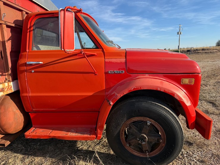 chevrolet-c50-image-17